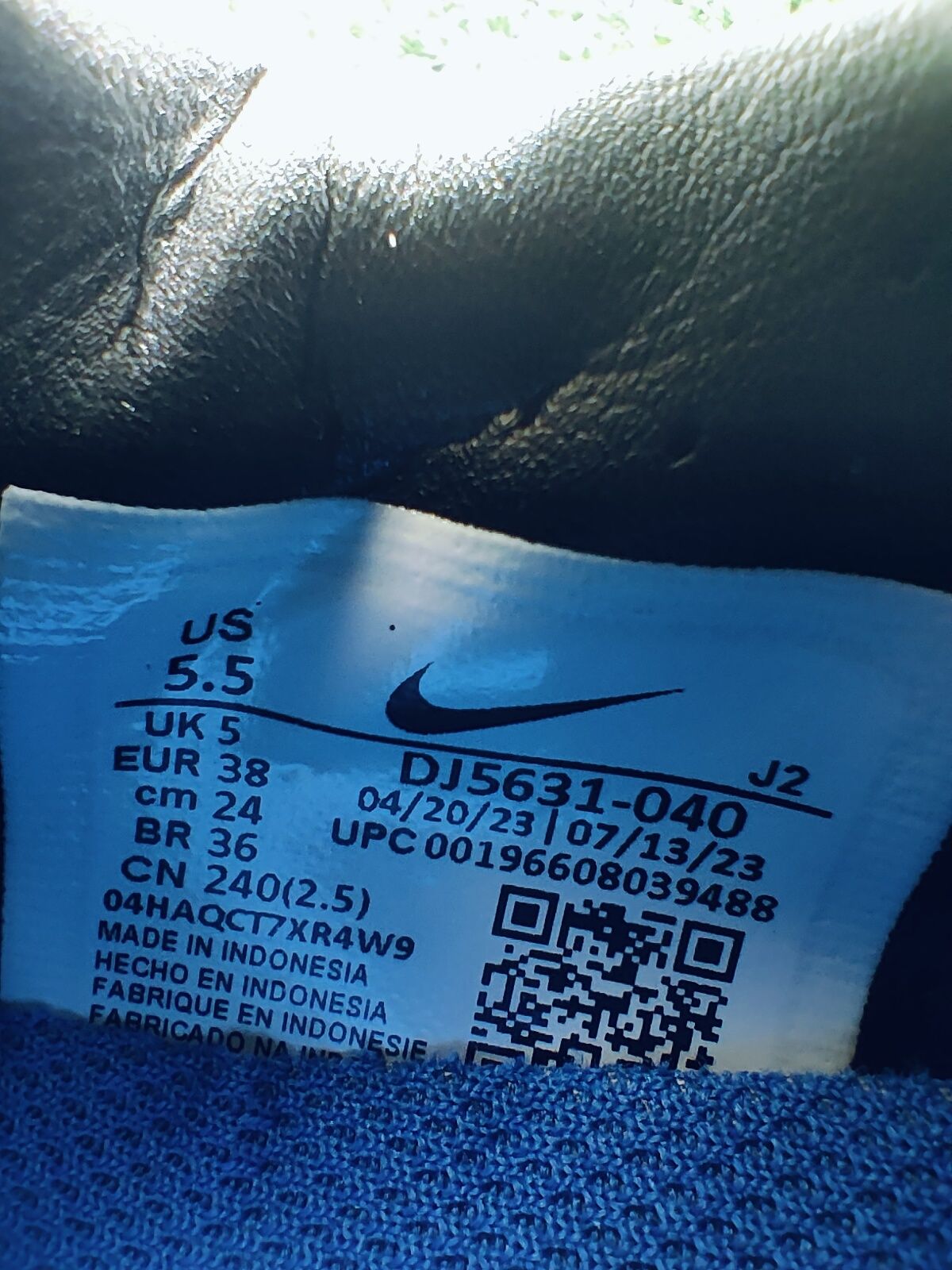Korki Nike Zoom Mercurial Vapor 15 Academy FG/MG  38/24 cm.