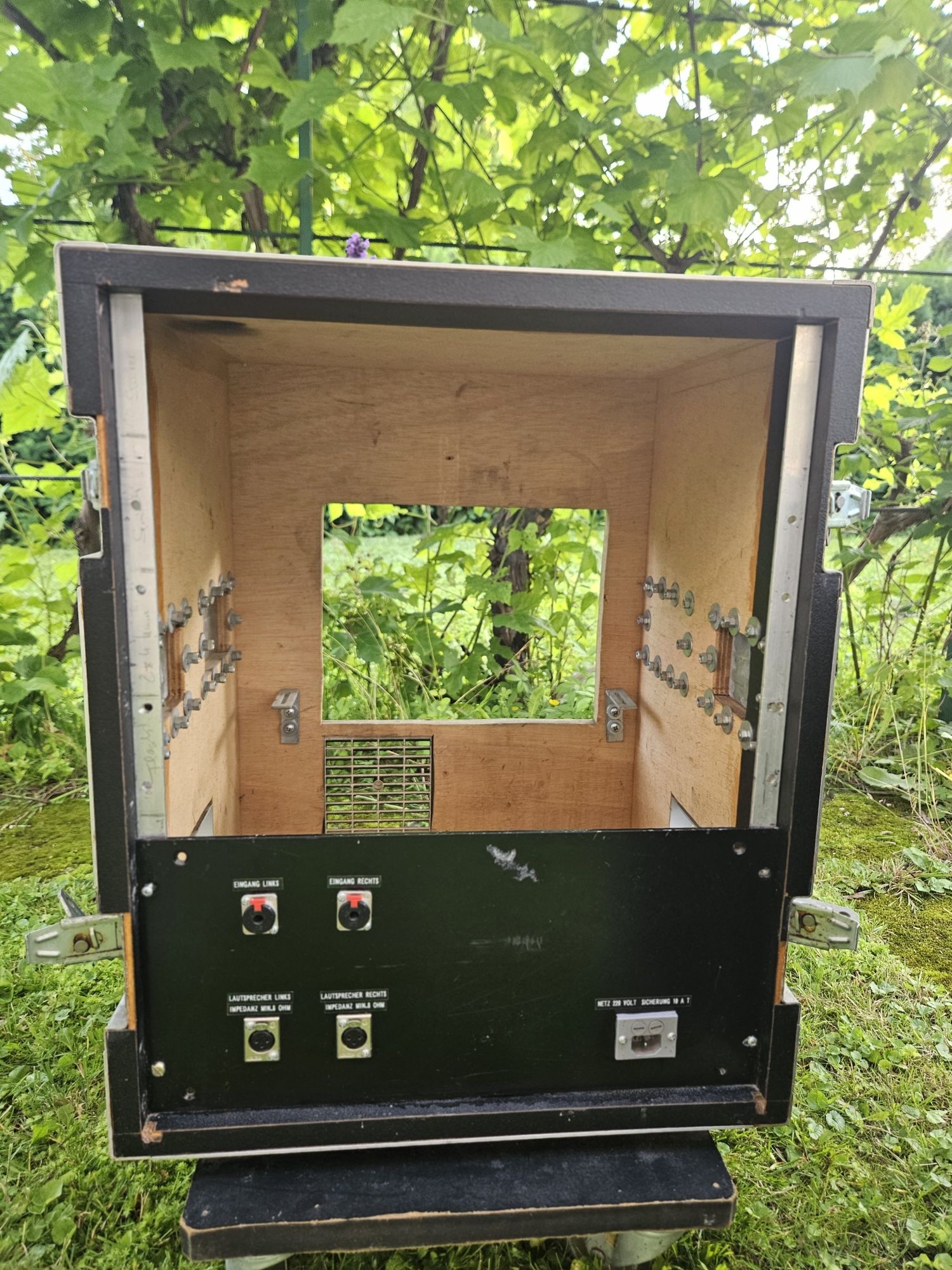 Szafa rack case na sprzęt audio / serwer / wzmacniacz