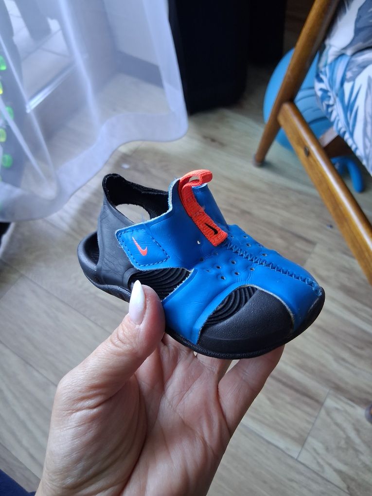 Nike sunray protect 2 rozmiar 19.5