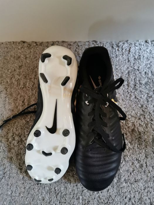 Chuteiras Nike Tiempo