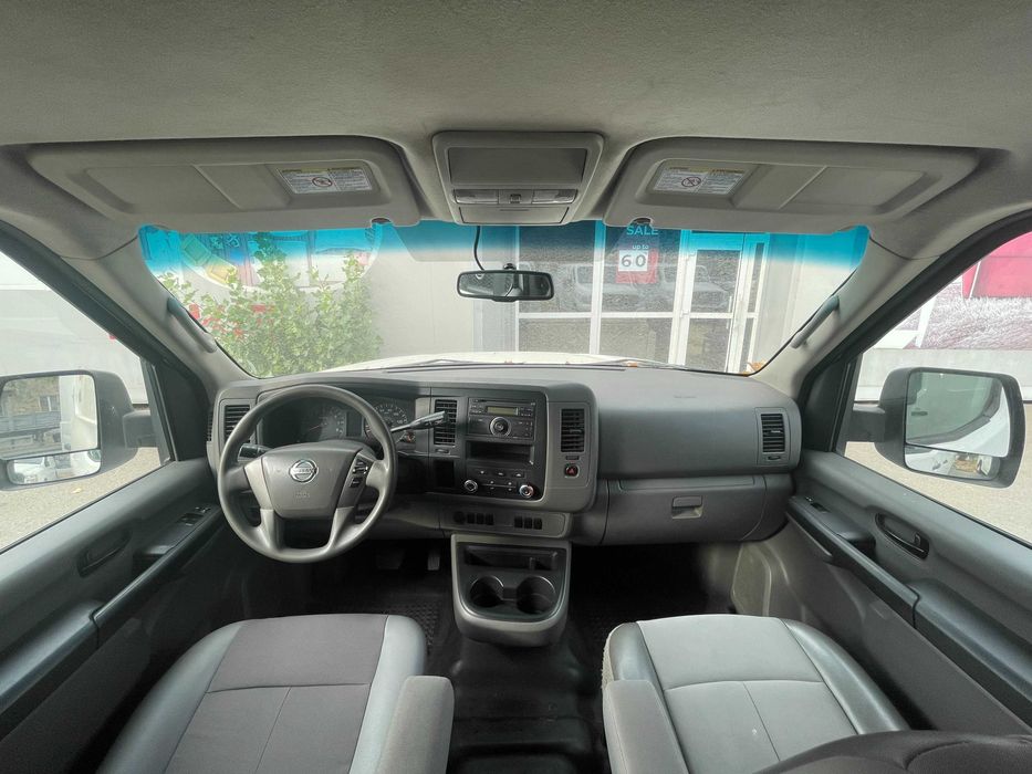 Надійний вантажний фургон з пробігом NISSAN NV1500