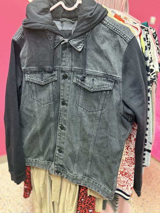 Pakiet damski, mix ubran, outlet, odziez uzywana, cream, gatunek A