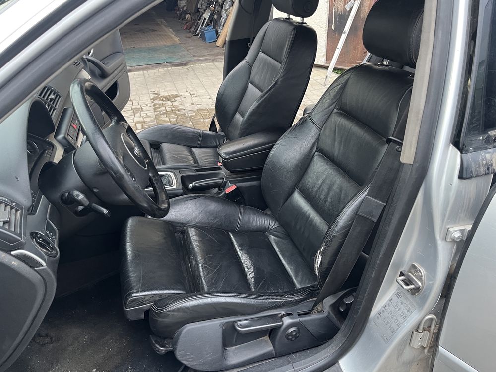 Салон сидіння шкіра рекаро Audi A4 S4 b6, b7 седан