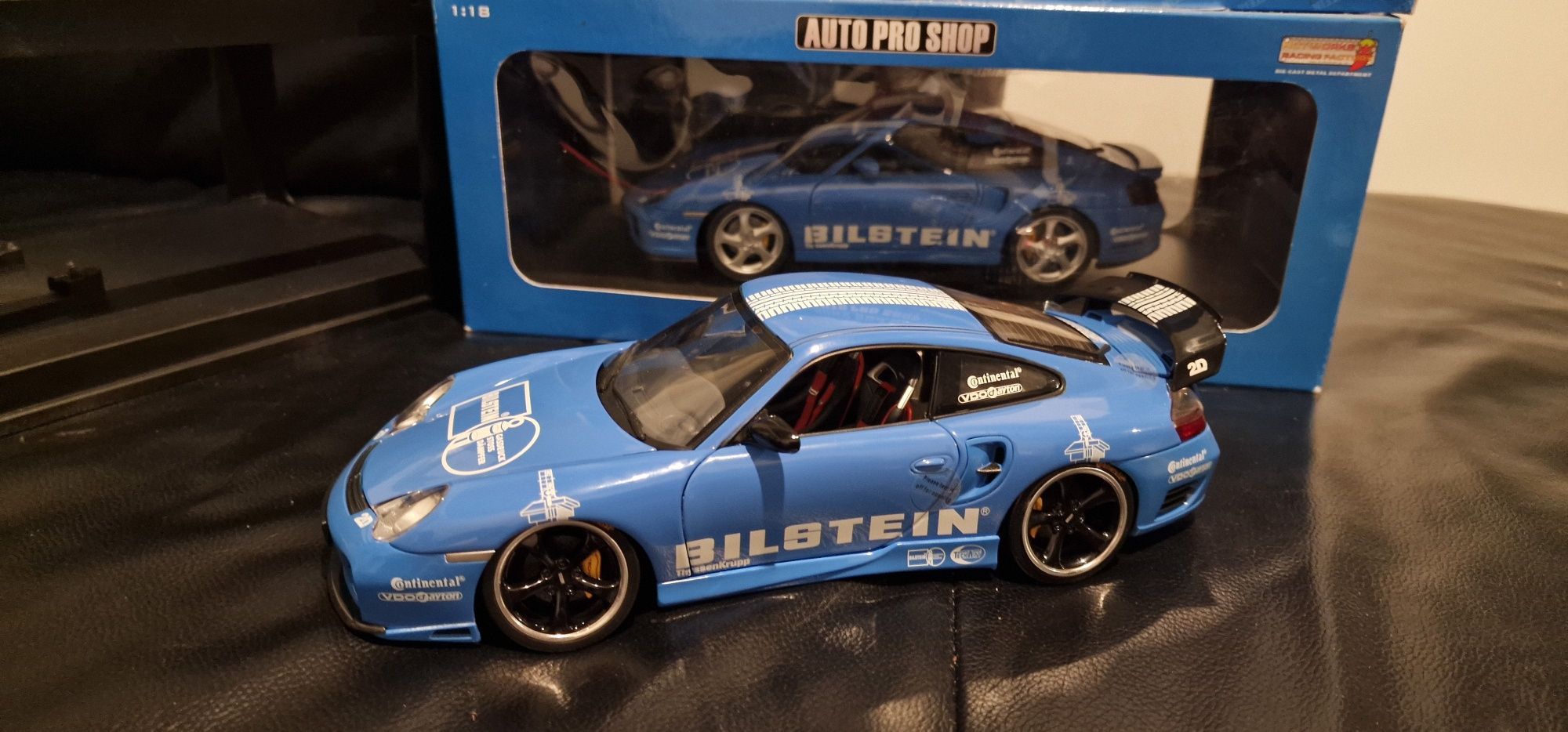 Model 1:18 Porsche 911 Turbo rarytas