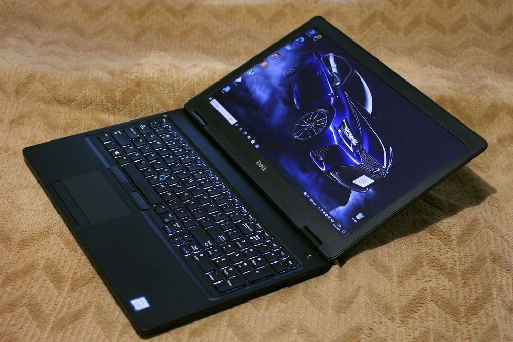 DELL 5590/2020г/i5-8250 8х!/Видео 2GB/16GB/SSD256/АКБ6ч/15.6 ips FHD