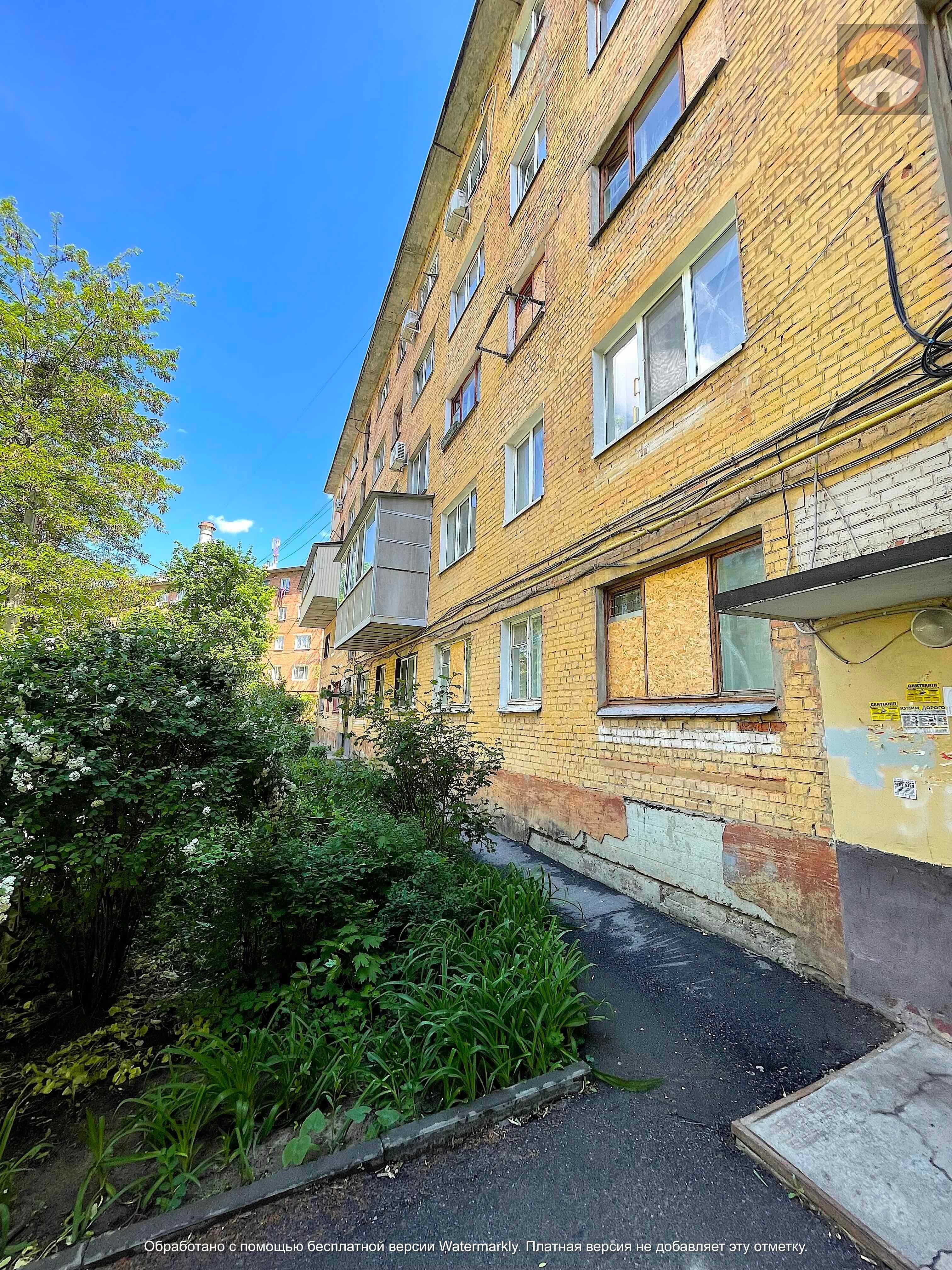 Продам кімнату П.Поле, вул. Шекспіра 13