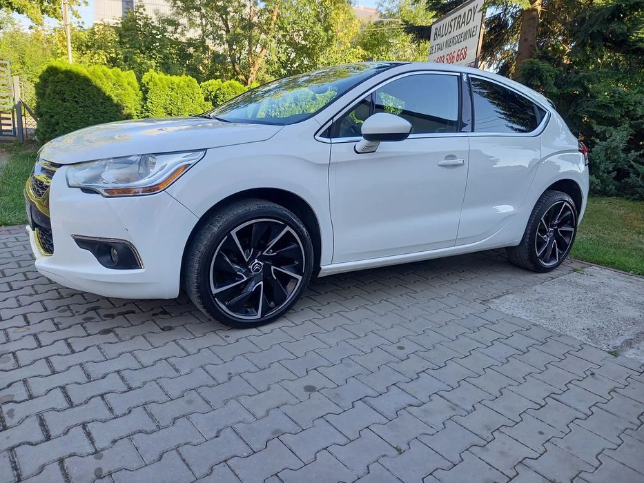 Citroën DS4 1,6eHDI zadbany niski przebieg 1wł