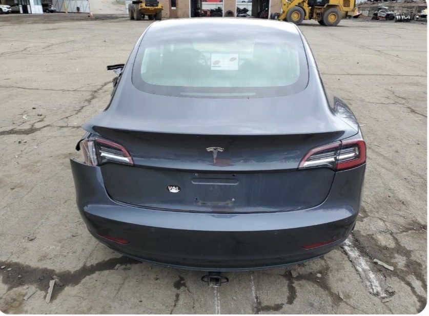 Tesla Model 3   Тесла Модел 3