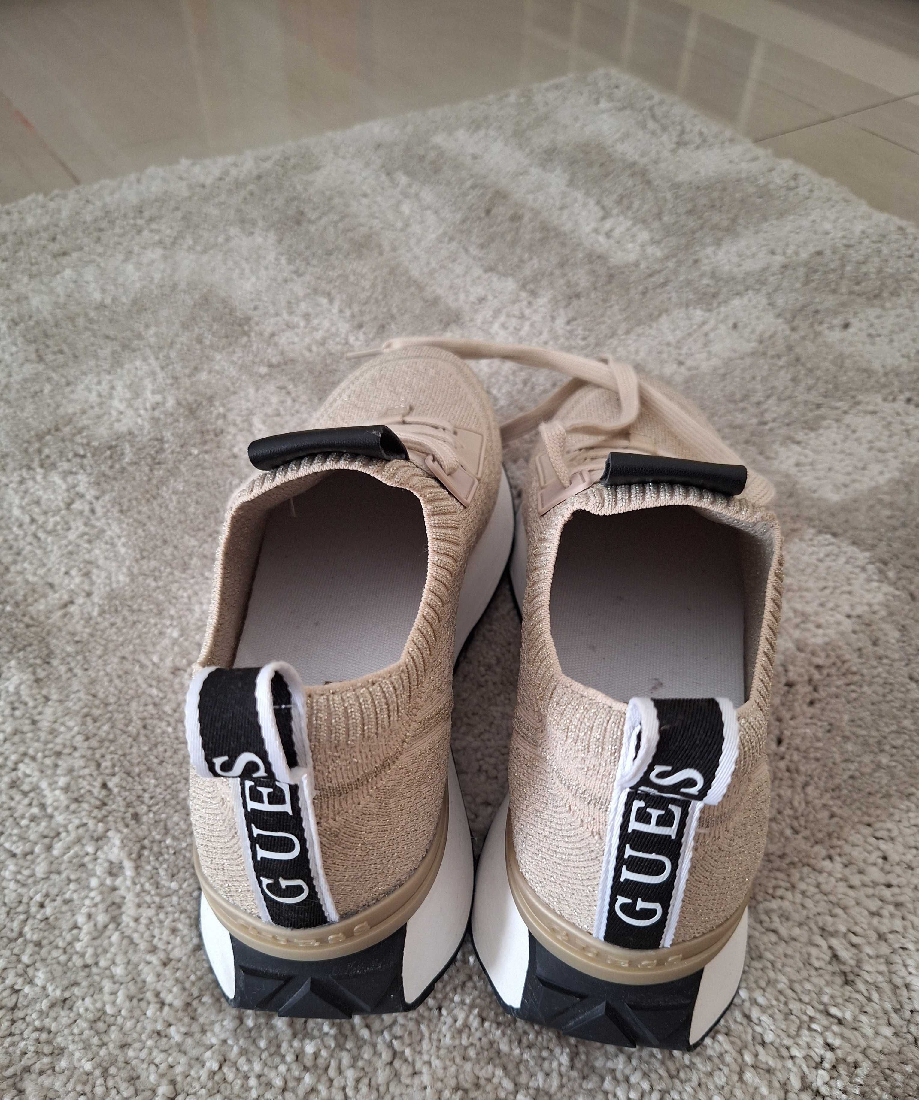 Sapatilhas GUESS senhora