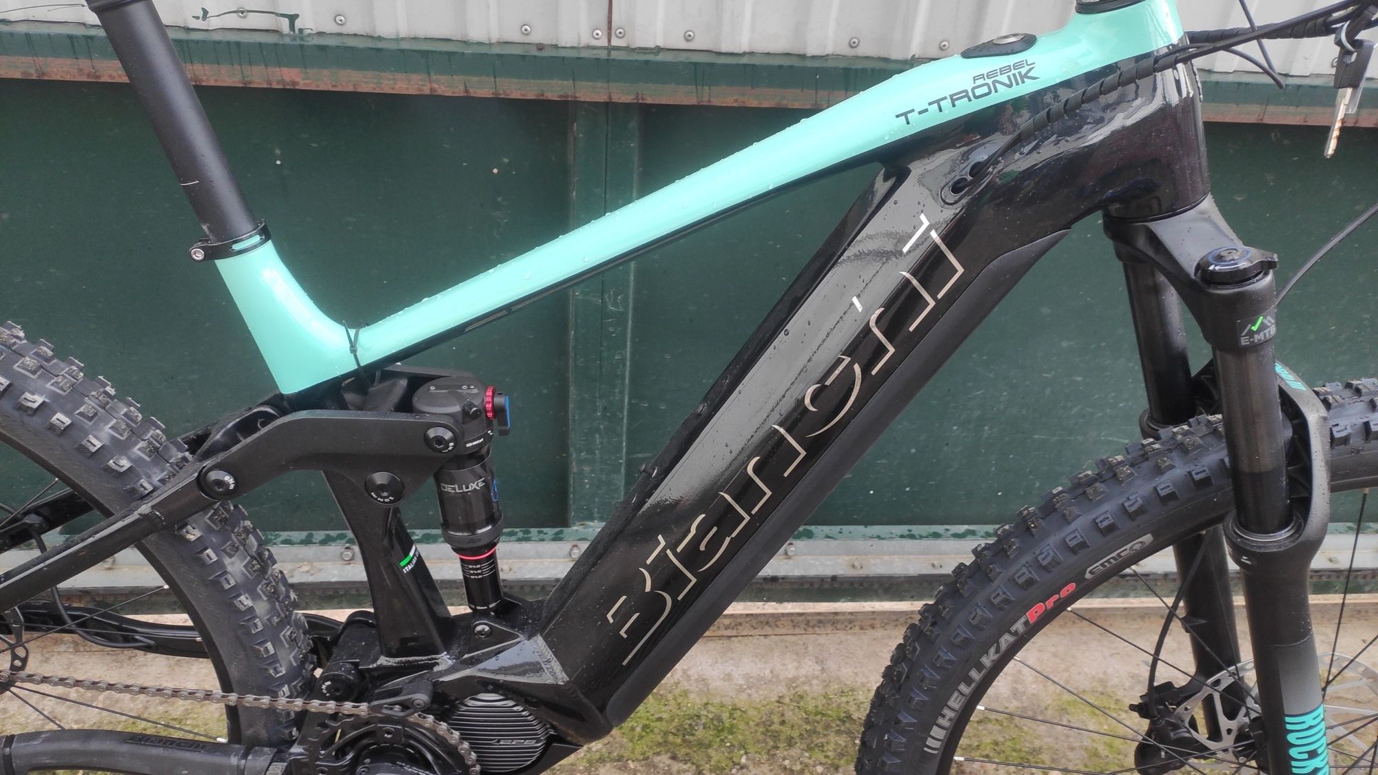 E-Bike Bianchi T-TRONIK Rebel Electrica