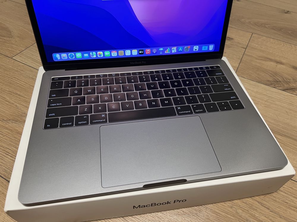 Idealny MacBook Pro 13,3” 8/256 GB w PERFEKCYJNYM stanie!