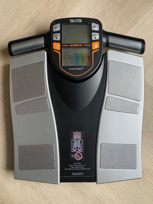 Waga Tanita BC-545N pomiar 10 parametrow ciała