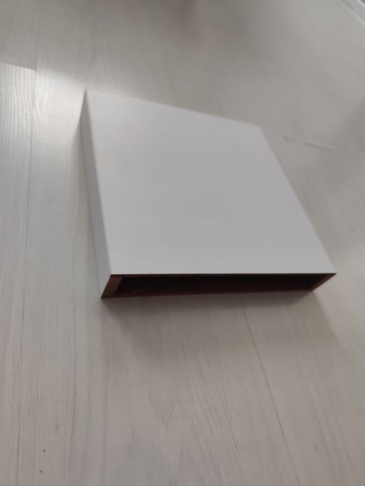 półka biała  23,5cm × 23,5cm