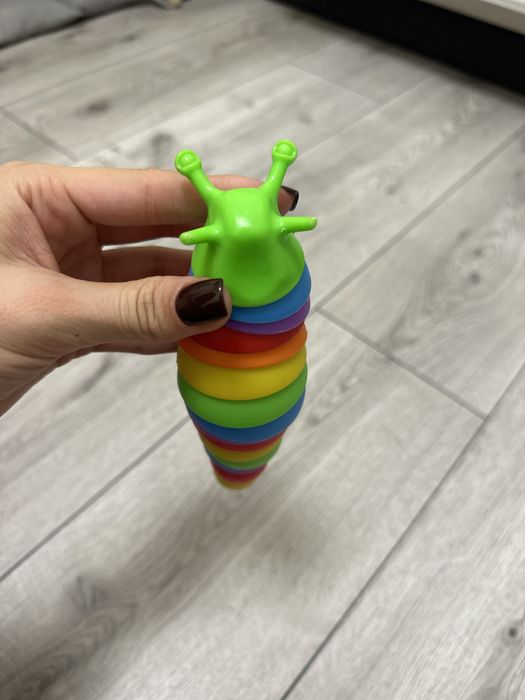 Іграшка антистрес гусениця стріскачка гнучка,купити іграшку антистрес