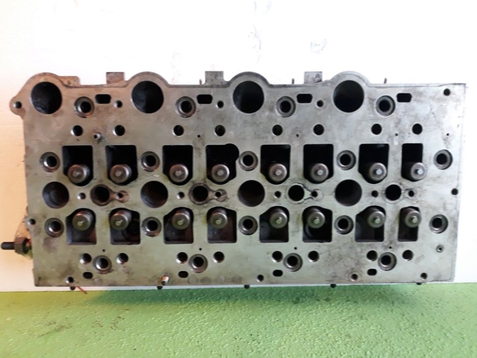 Głowica Silnika CHRYSLER Voyager 2,5 CRD