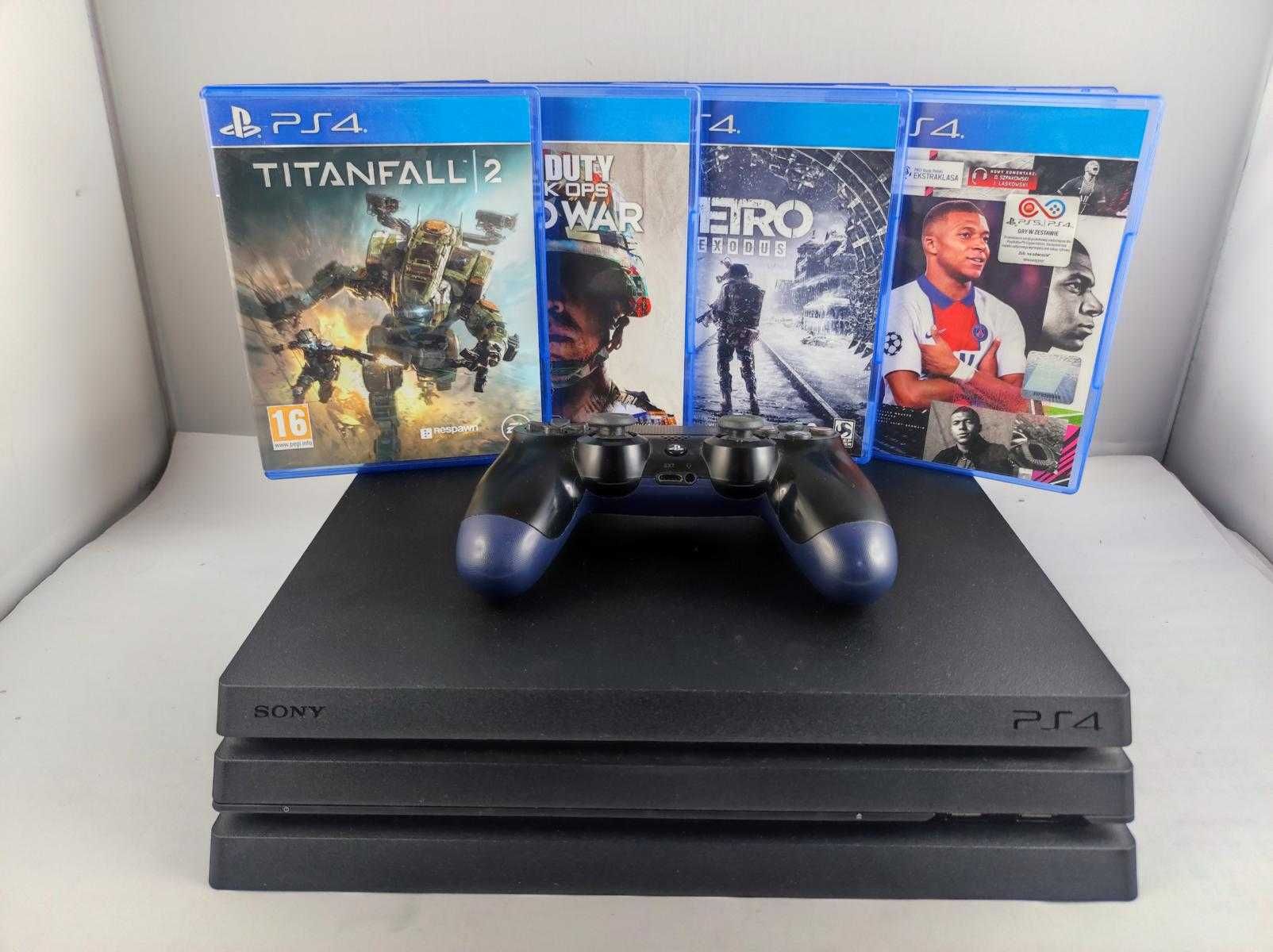 Konsola PS4 Pro 1TB Pad 4 Gry