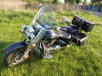 Suzuki Boulevard C90T