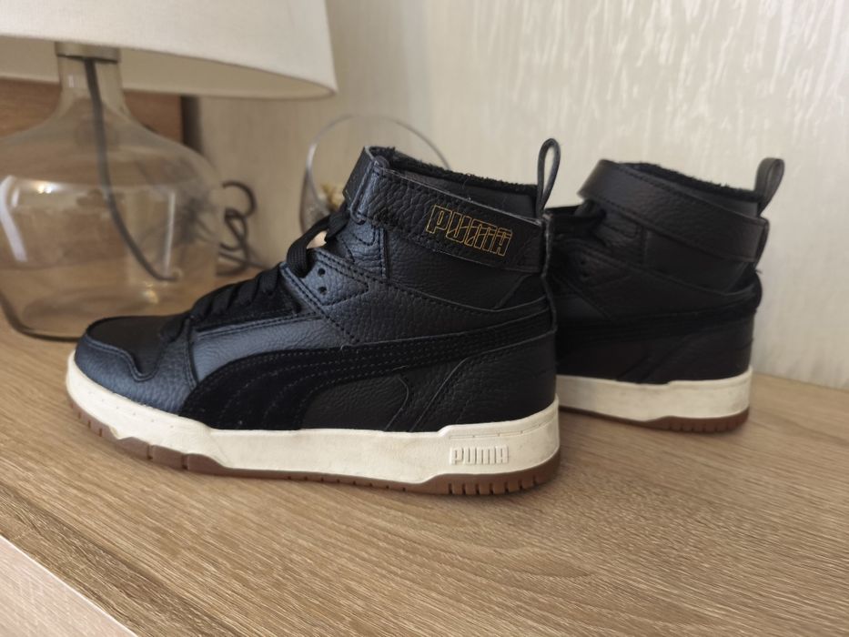 Кросівки утеплені 36 розмір