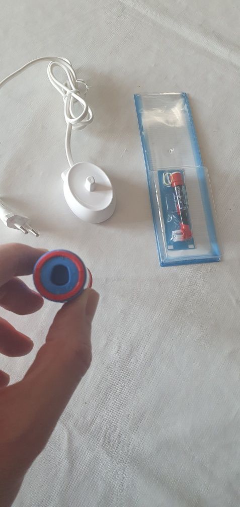 Escova dentes eletrica