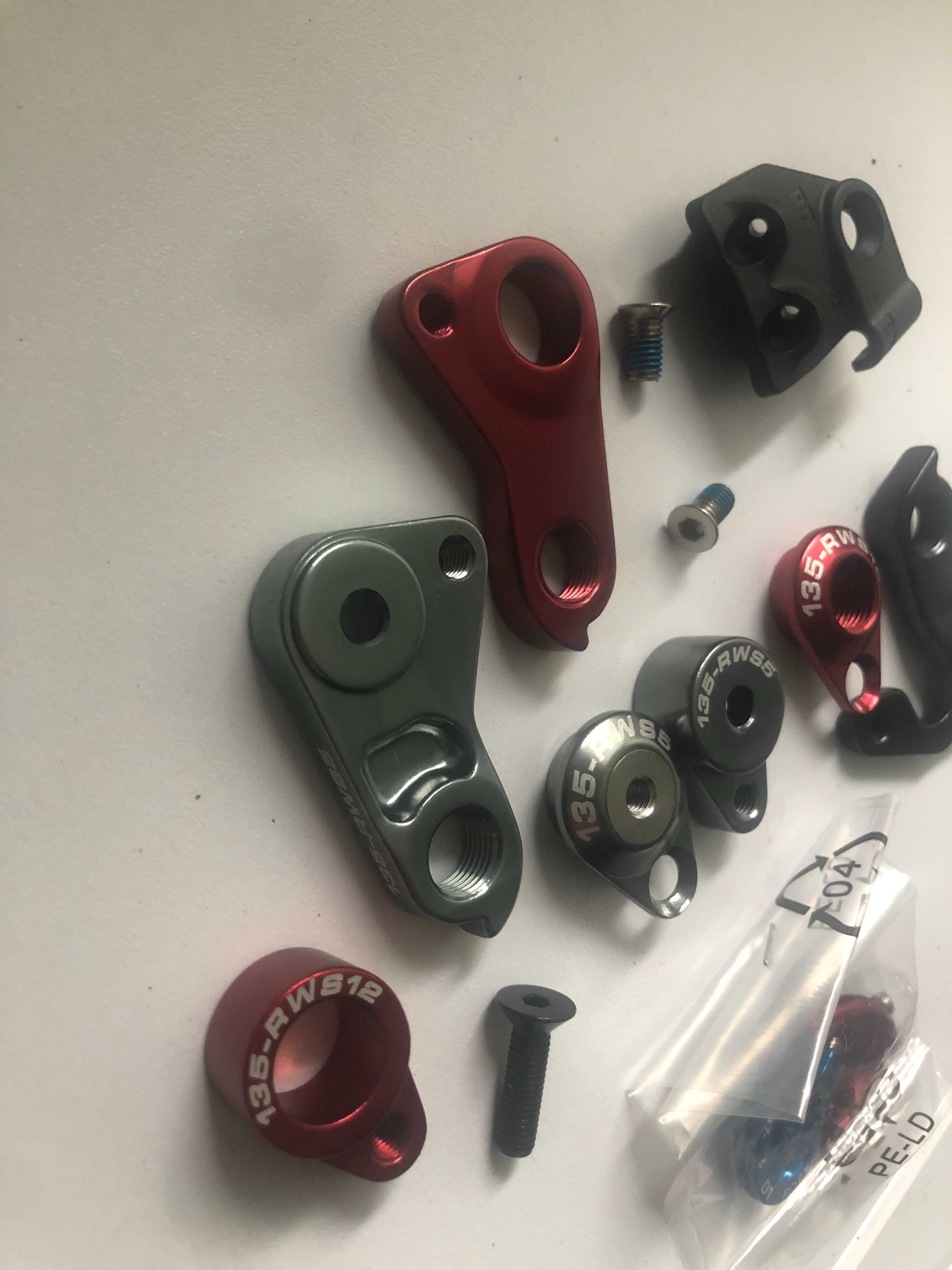Hak Insert 135-RWS 12 135 Scott Scale Spark Genius SL Oś QR  DT Swiss