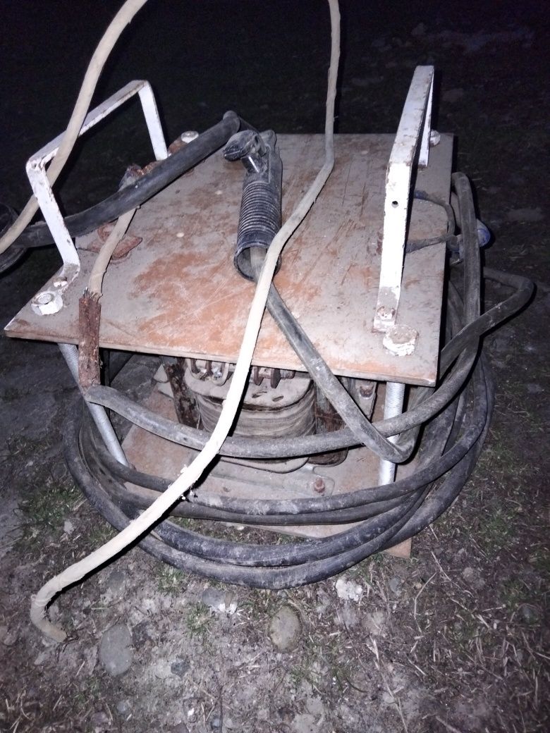 Продам сварочний апарат.