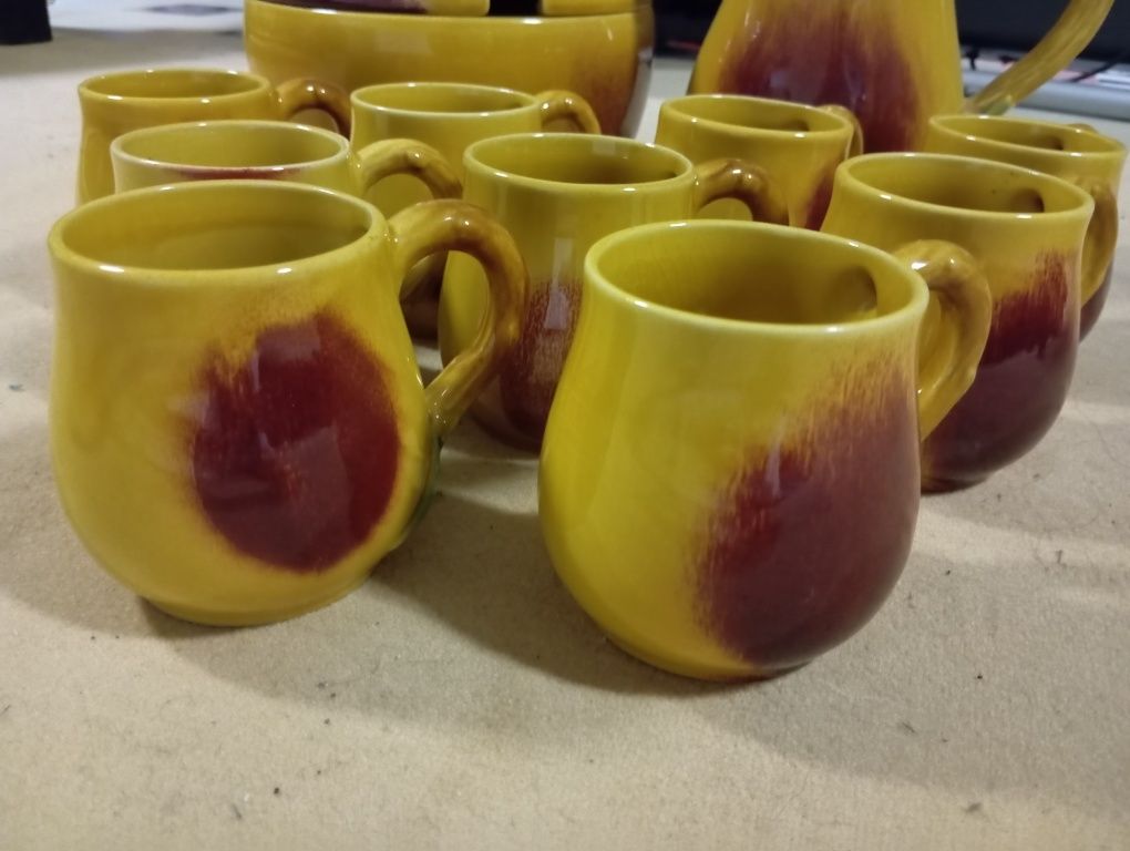 Conjunto de chá ou café e terrina com tampa