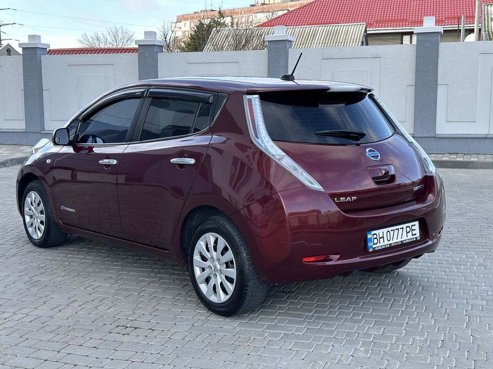 Nissan Leaf 30 кв 2017 180км запас