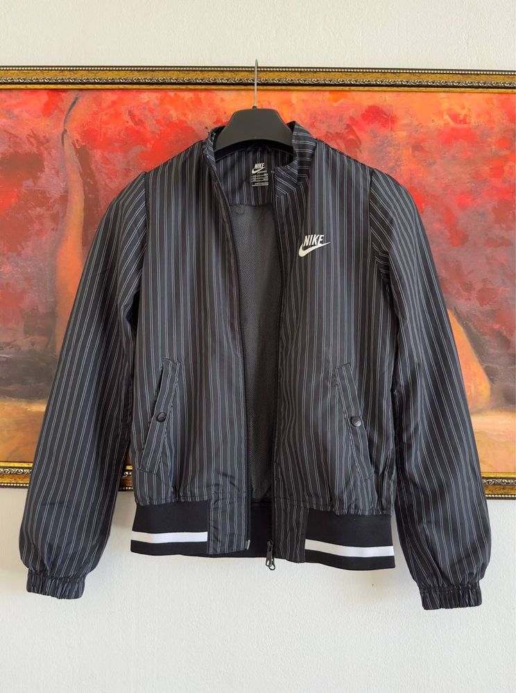 Олимпийка Nike оригинал Размер M
