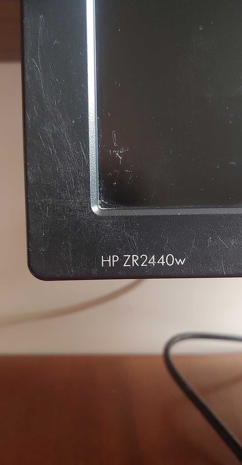 Монітор 24"  HP ZR2440w,  IPS, 1920x1200, для роботи з контентом.
