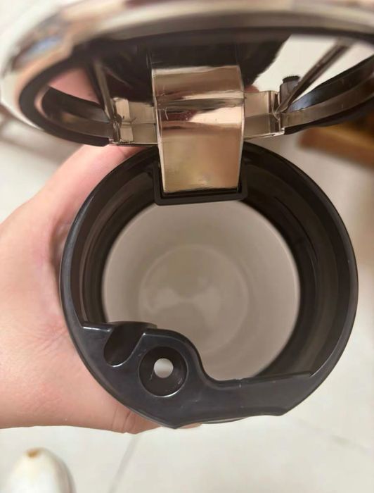 Автомобільна пепельниця попільничка ауді audi