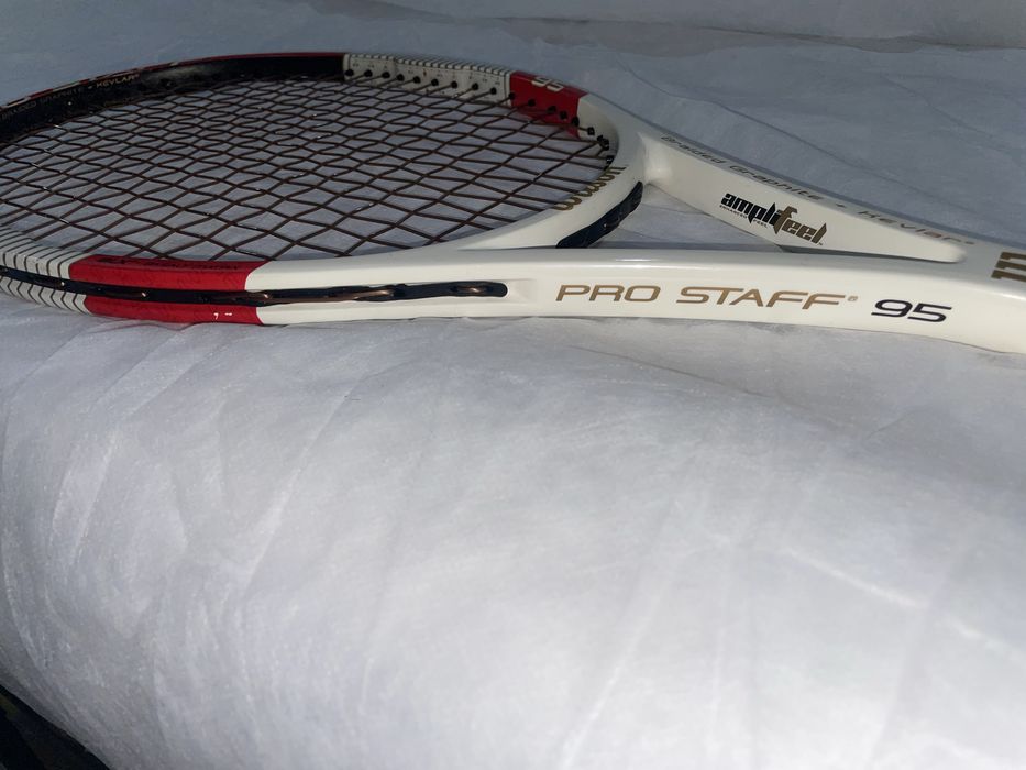 Wilson pro Staff 95 313g L2