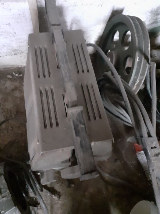 Spawarka transformatorowa na elektrody z kablami przełącznik sprawna g