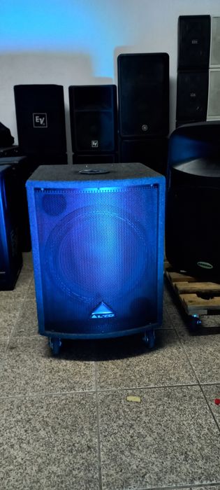 Sub amplificado 500w impecável