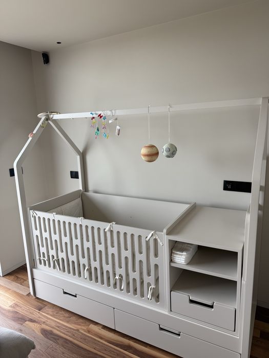 Berço regulavel cama bege