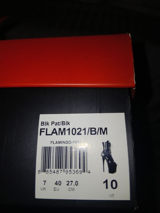 Стріпи Стрипы лакові Pleaser 40 розмір 3йка