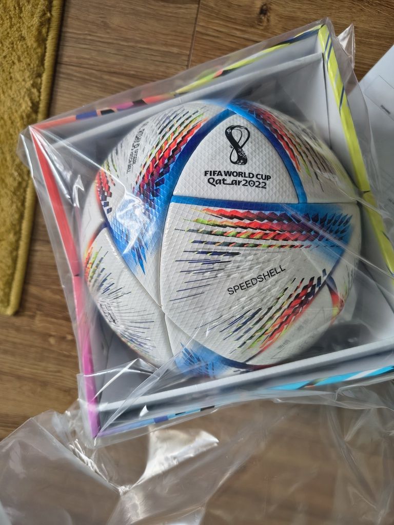 Piłka meczowa Adidas Ale Rihla Pro 5 - stan kolekcjonerski  (MŚ 2022 K