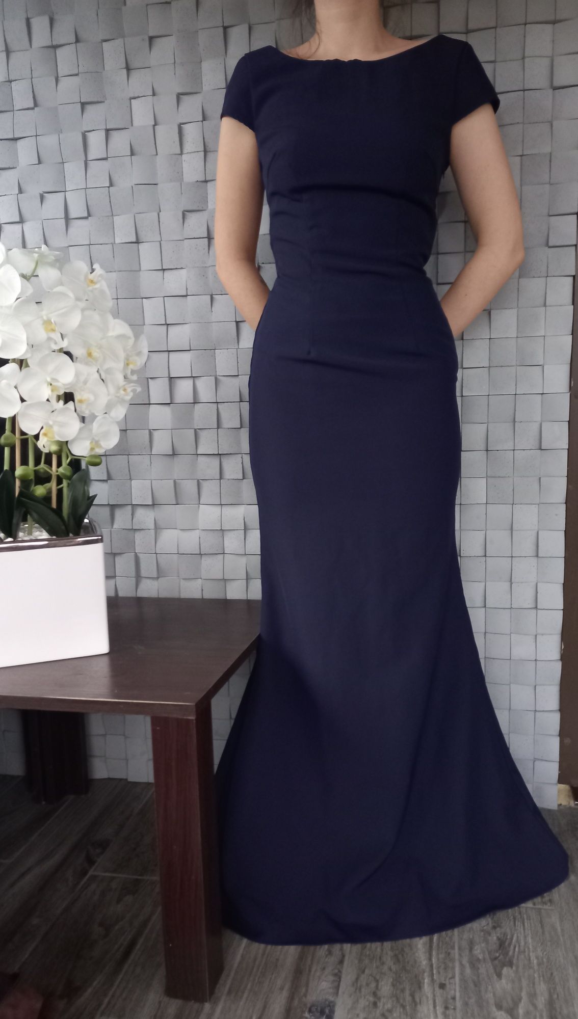 Oszałamiająca exclusive sukienka syrena xs do xxs  na studniówkę  nowa