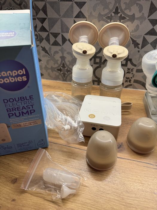 Podwójny laktator elektryczny Canpol stan jak nowy plus woreczki