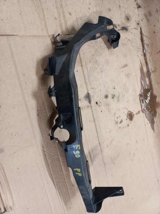 Ślizg mocowanie lampy zderzaka bmw e90 e91