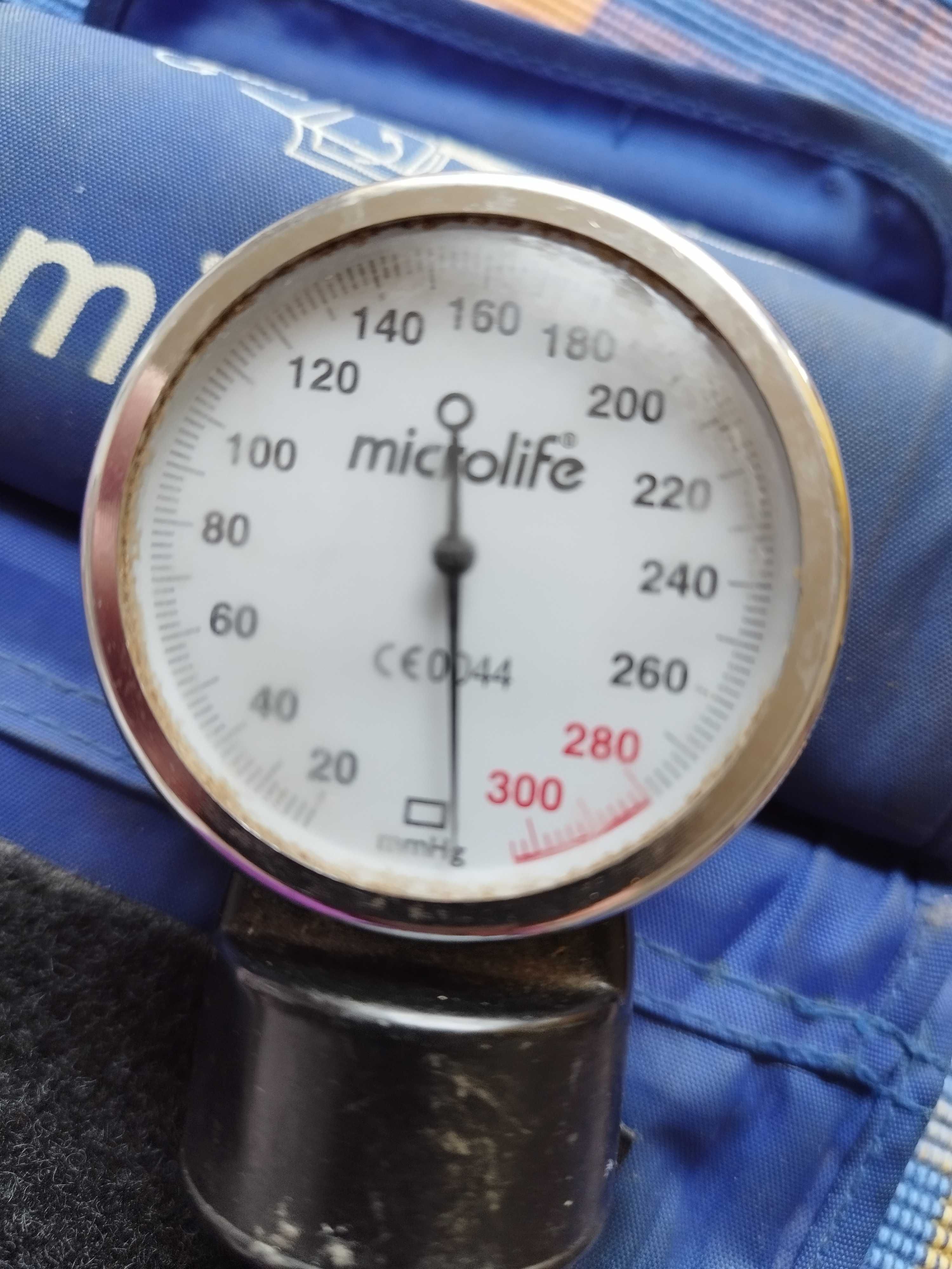 Тонометр механический Microlife.
