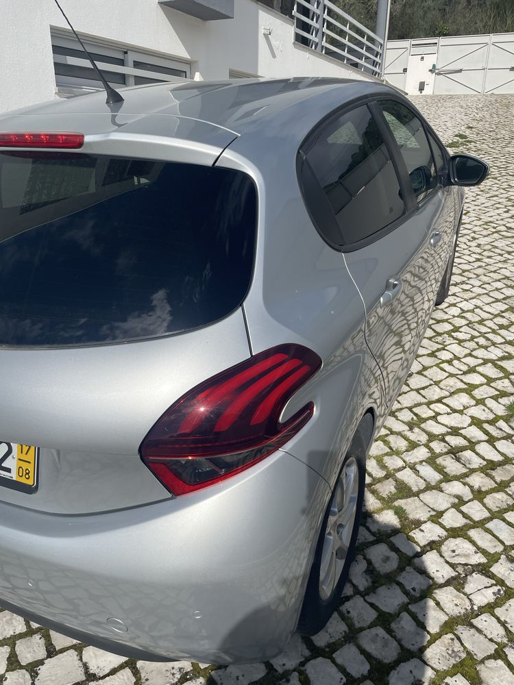 Peugeot 208  1.6 BlueHdi Active 5 doors