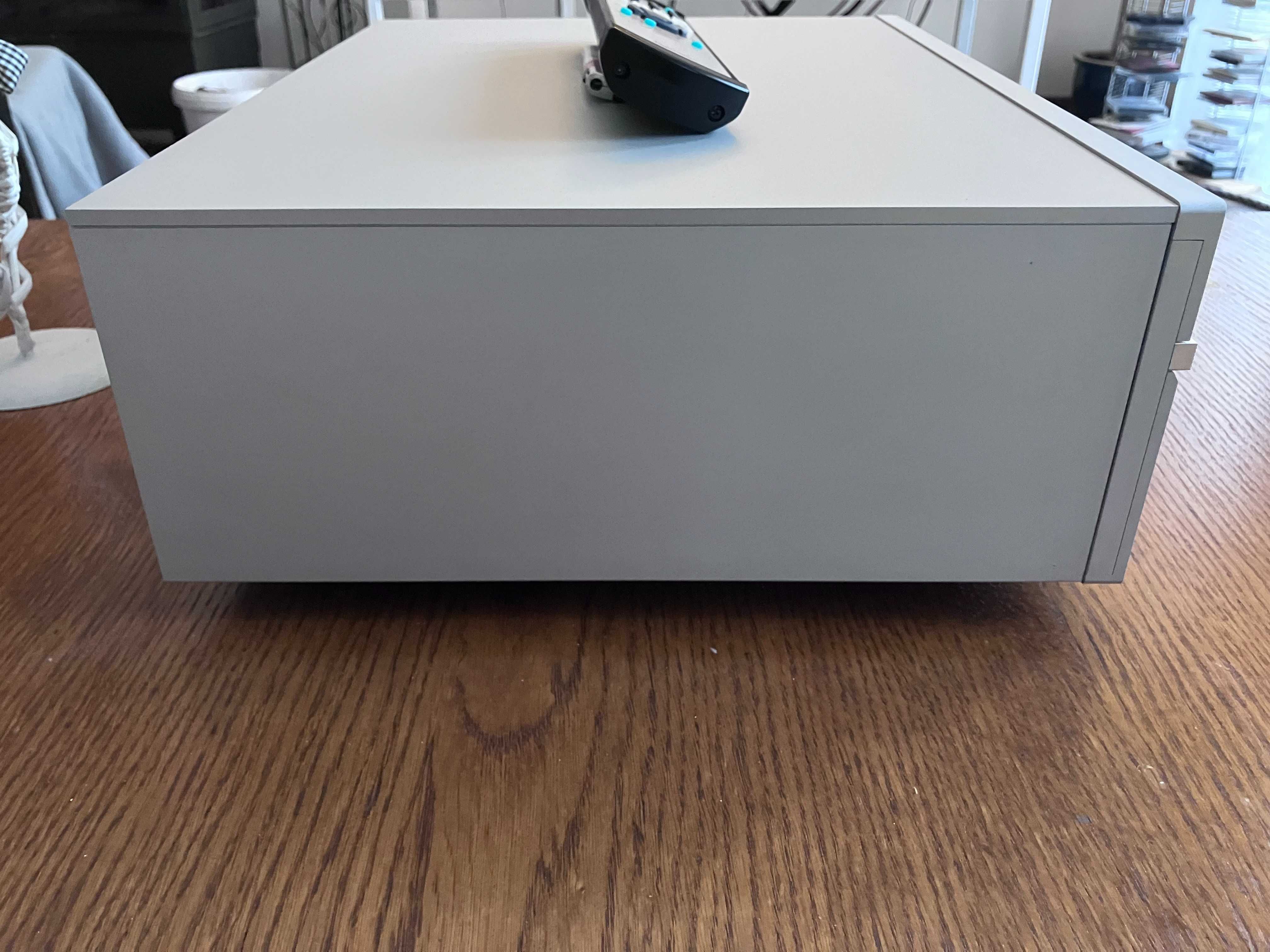 Wzmacniacz  Esoteric AI-10