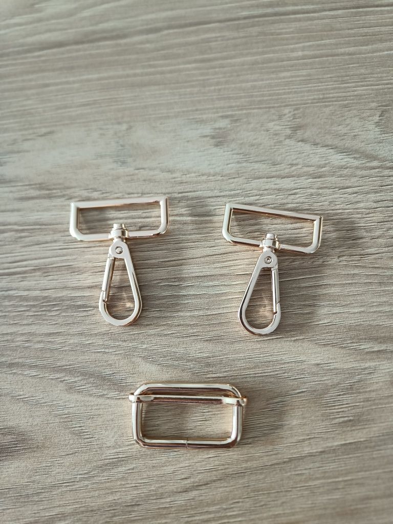 Złote mocowania do paska do torebki 5 x 3 cm i 5 x 6,5 cm