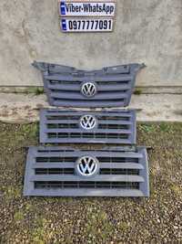 Решітка Решотка решетка радиатора VW Crafter 2006-2010