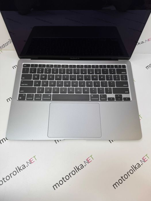 MacBook Air 13 M1 8CPU/7GPU 8RAM 128SSD Space Gray 126 циклов (94%)
