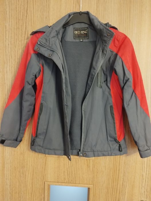 Sprzedam kurtkę wiosna - jesień roz.146