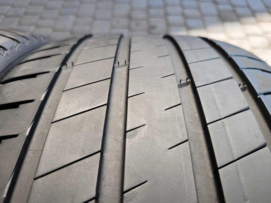 255 / 45  R 20   Michelin      Lato / Komplet