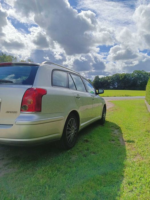 Toyota Avensis 1.8 vvti T 25 Klima