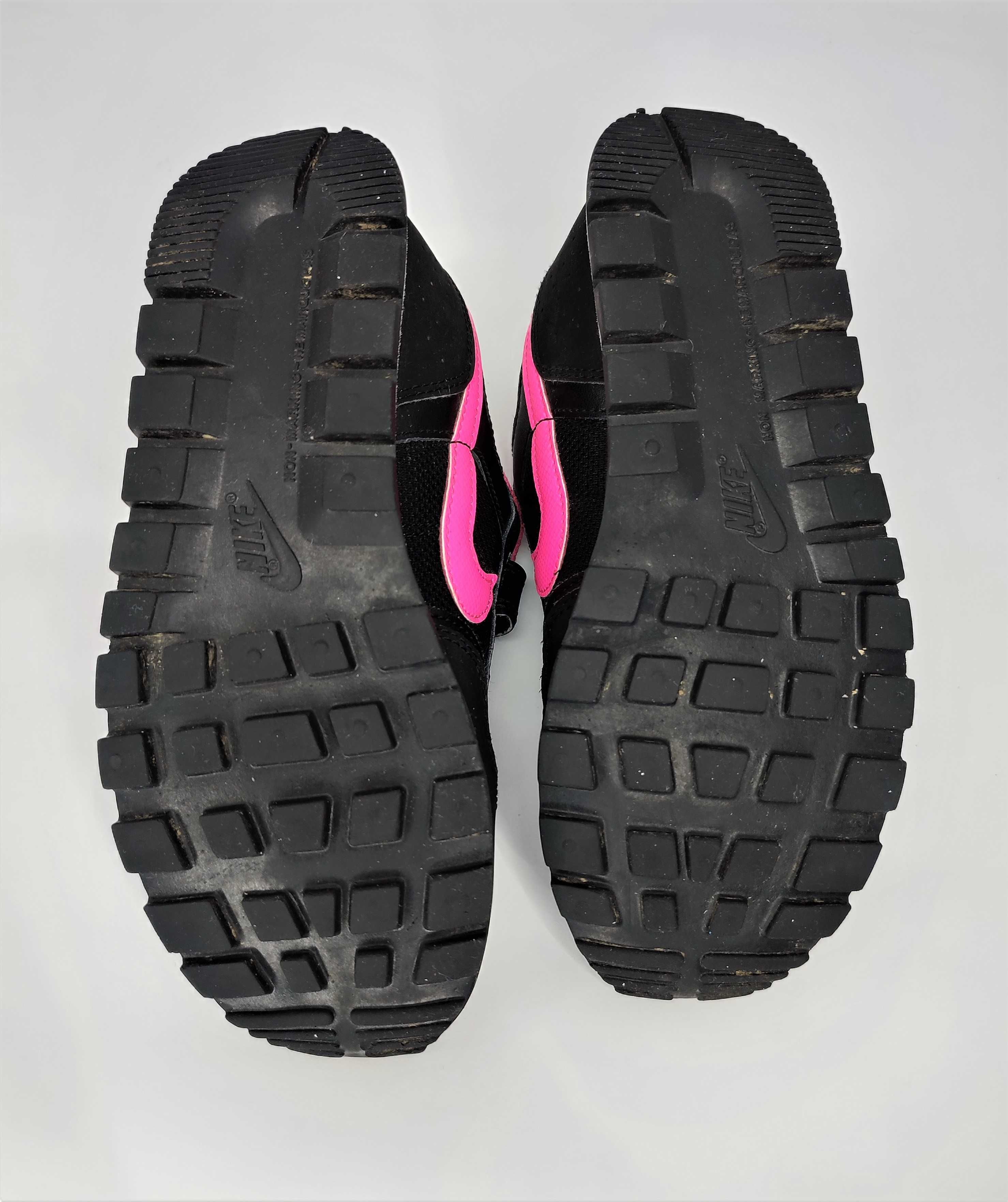 Кроссовки Nike для девочки. Размер 32.  Весна-осень.