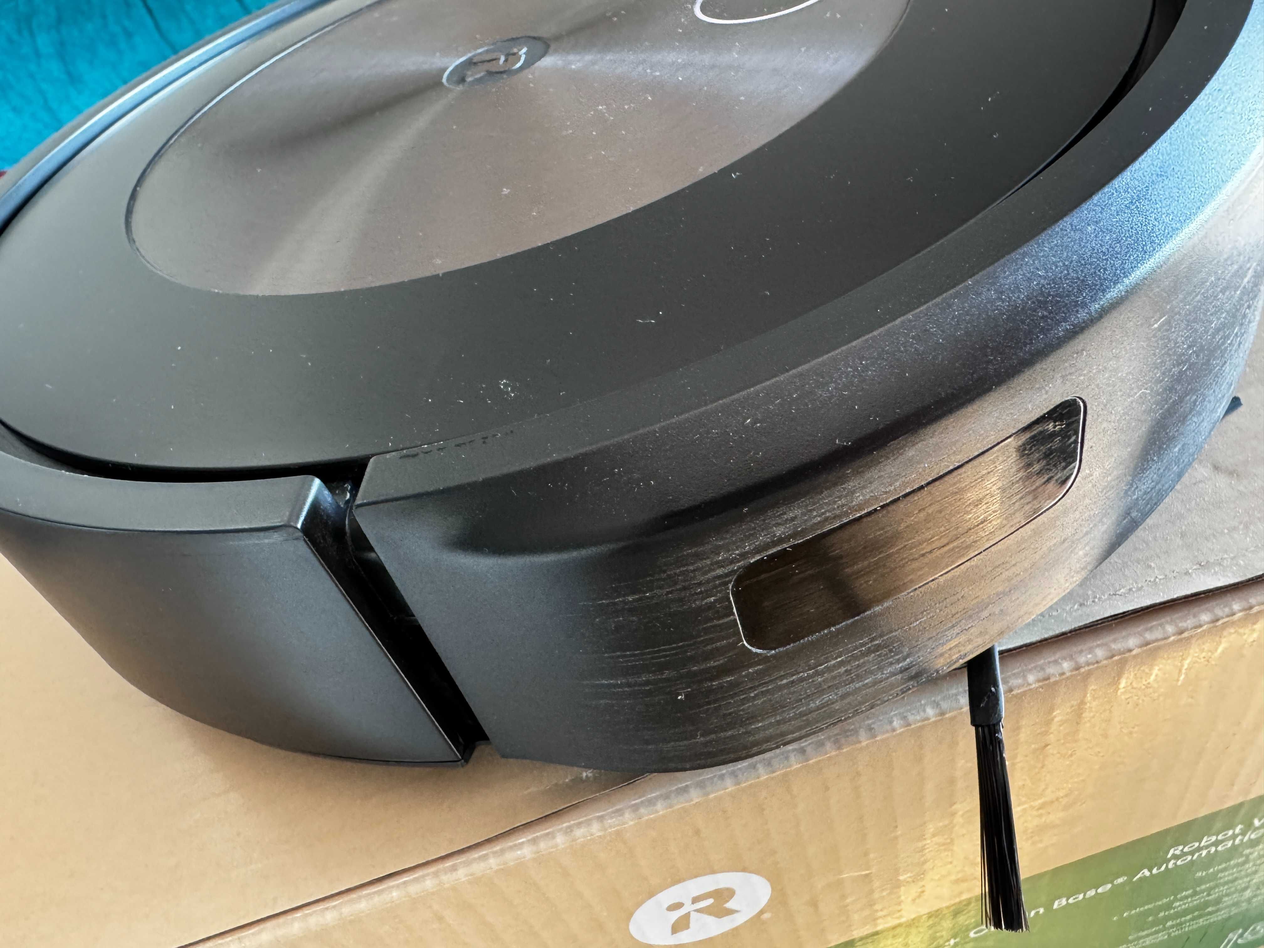 Robot sprzątający iRobot Roomba Combo j5+